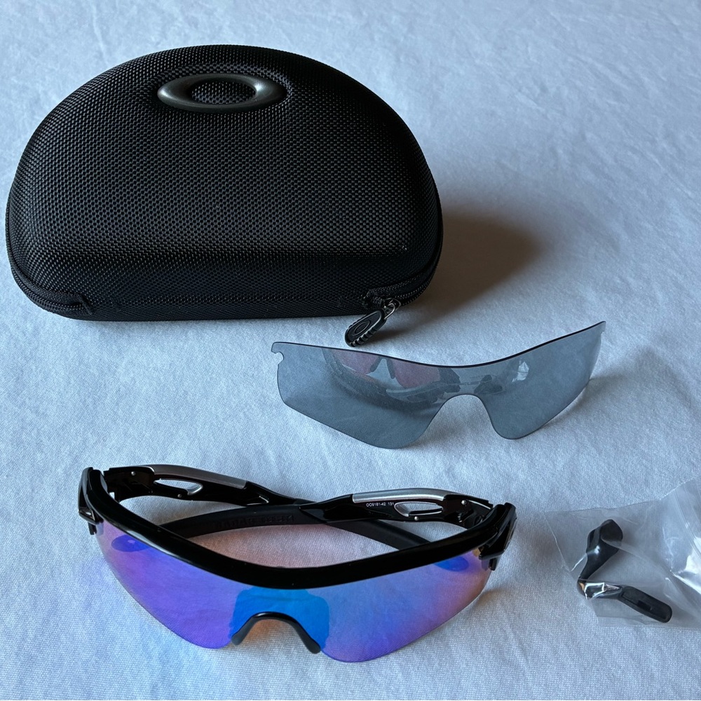 Oakley Radarlock Sunglasses Bundle Euc - image 1